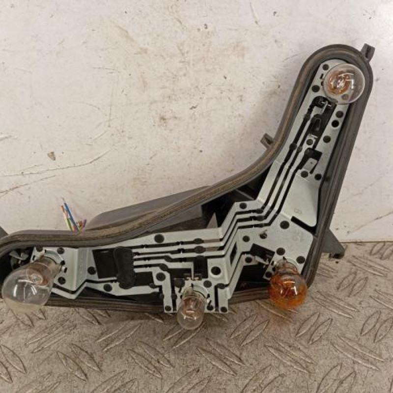 Platine feu arriere droit PEUGEOT 207