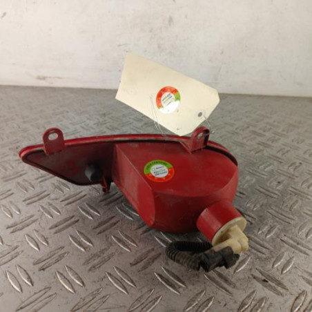 Feu de pare choc arriere droit PEUGEOT 3008 1