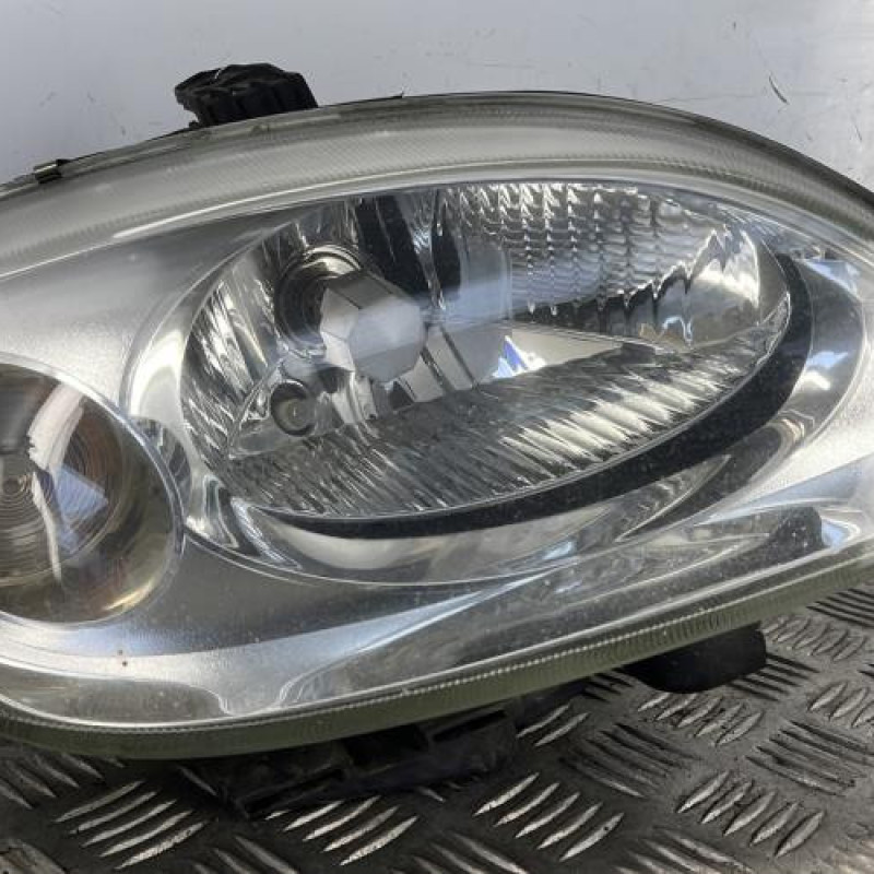 Optique avant principal droit (feux)(phare) CITROEN SAXO