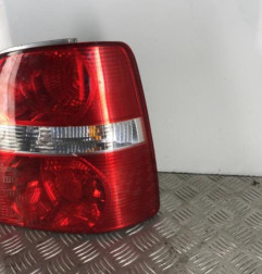 Feu arriere principal droit (feux) VOLKSWAGEN TOURAN 1 Photo n°3