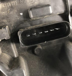 Feu arriere principal droit (feux) VOLKSWAGEN TOURAN 1 Photo n°5