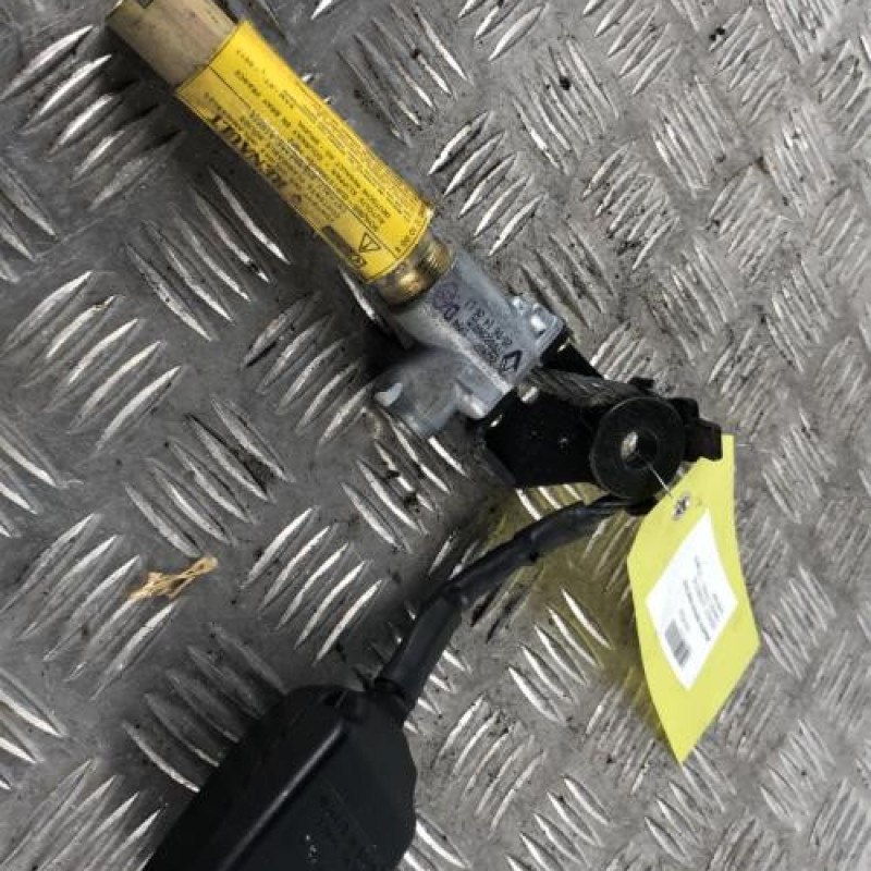 Attache ceinture avant droit RENAULT TWINGO 1