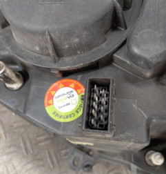 Optique avant principal gauche (feux)(phare) PEUGEOT 807 Photo n°6