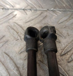 Verin de coffre CITROEN C4 1