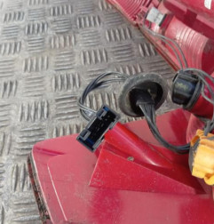 Feu arriere principal droit (feux) CITROEN C4 1 Photo n°4