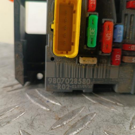 Boitier servitude moteur (BSM) PEUGEOT 3008 1