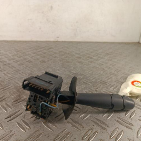 Commodo phare RENAULT CLIO 2