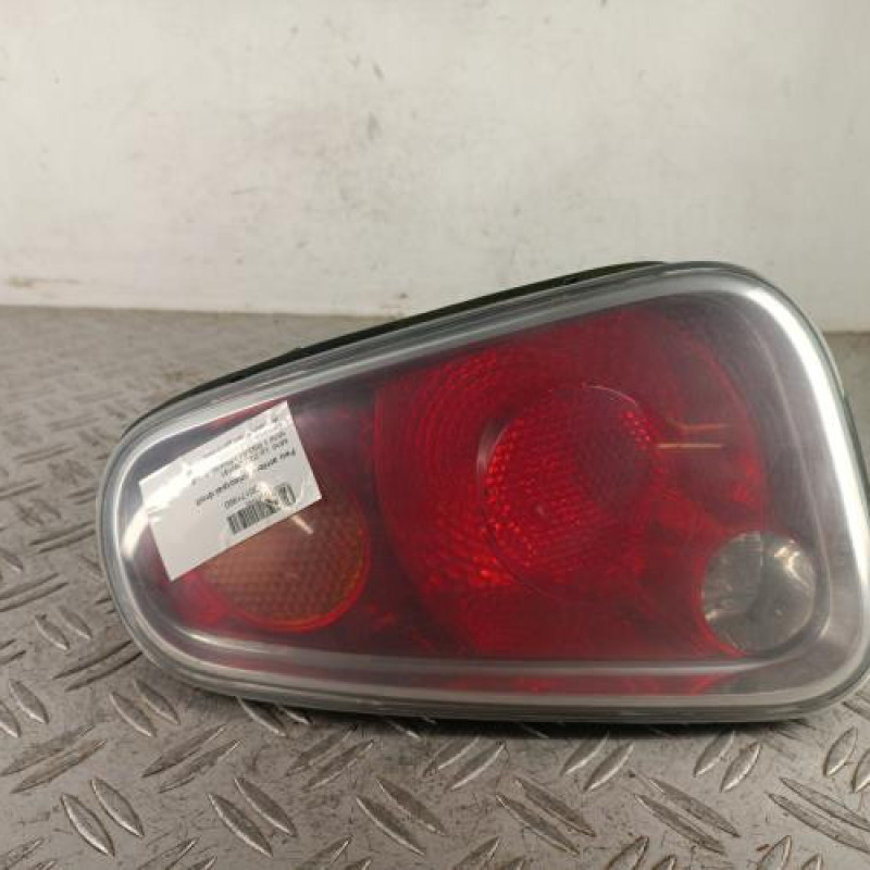 Feu arriere principal droit (feux) MINI MINI 1 R50/R53
