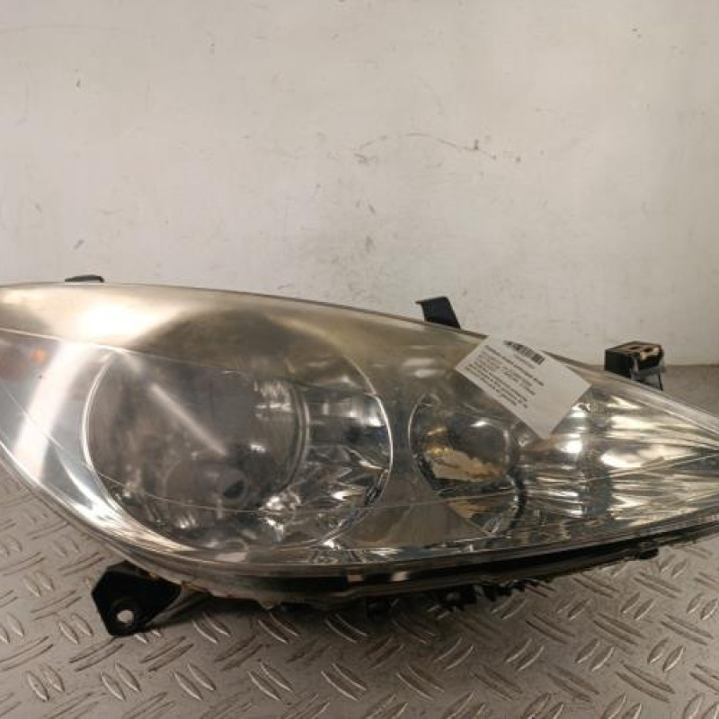 Optique avant principal droit (feux)(phare) PEUGEOT 307