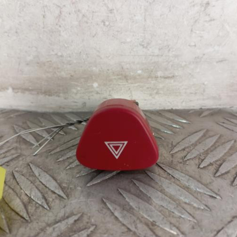 Bouton de warning CITROEN JUMPY 2