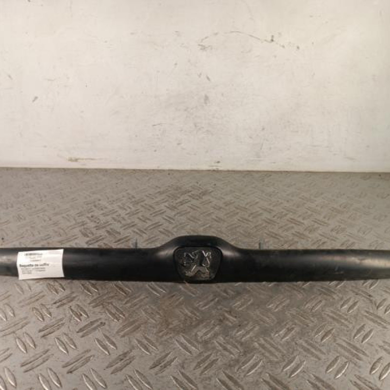 Baguette de coffre PEUGEOT 206