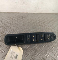Interrupteur de leve vitre avant gauche PEUGEOT 307 Photo n°1