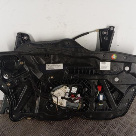 Leve vitre electrique avant droit VOLKSWAGEN SCIROCCO 3 Photo n°1