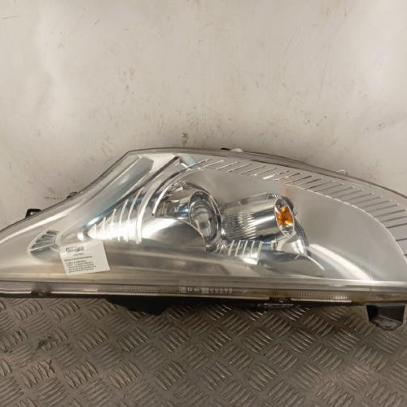 Optique avant principal gauche (feux)(phare) FORD B-MAX