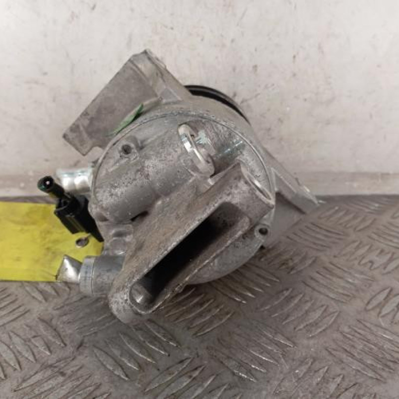Compresseur clim RENAULT TWINGO 3