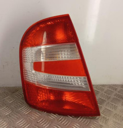 Feu arriere principal gauche (feux) SKODA FABIA 1 Photo n°1