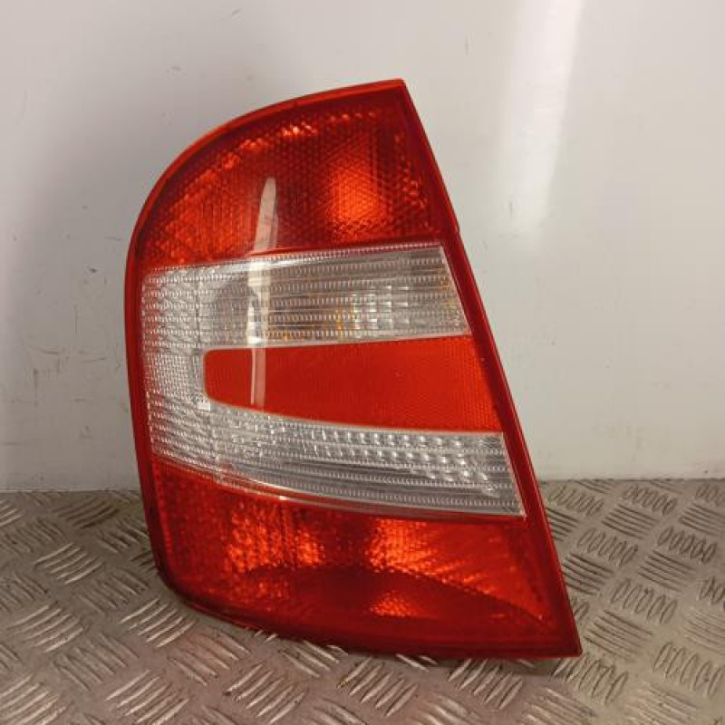 Feu arriere principal gauche (feux) SKODA FABIA 1