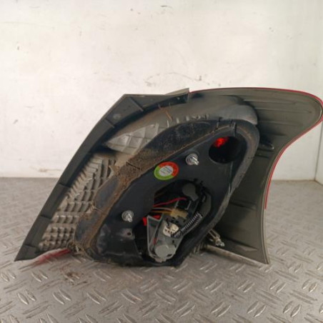 Feu arriere principal gauche (feux) TOYOTA YARIS 2