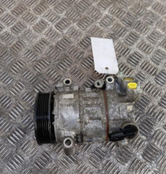 Compresseur clim CITROEN C4 GRAND PICASSO 2 Photo n°1