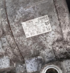 Compresseur clim CITROEN C4 GRAND PICASSO 2 Photo n°4