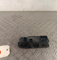 Interrupteur de leve vitre avant gauche PEUGEOT 308 1