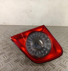 Feu arriere secondaire droit (feux) VOLKSWAGEN JETTA 3 Photo n°1