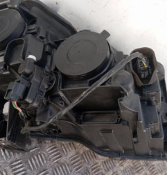 Optique avant principal gauche (feux)(phare) PEUGEOT 3008 1 Photo n°4