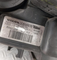 Optique avant principal droit (feux)(phare) VOLVO V 70 1 Photo n°5