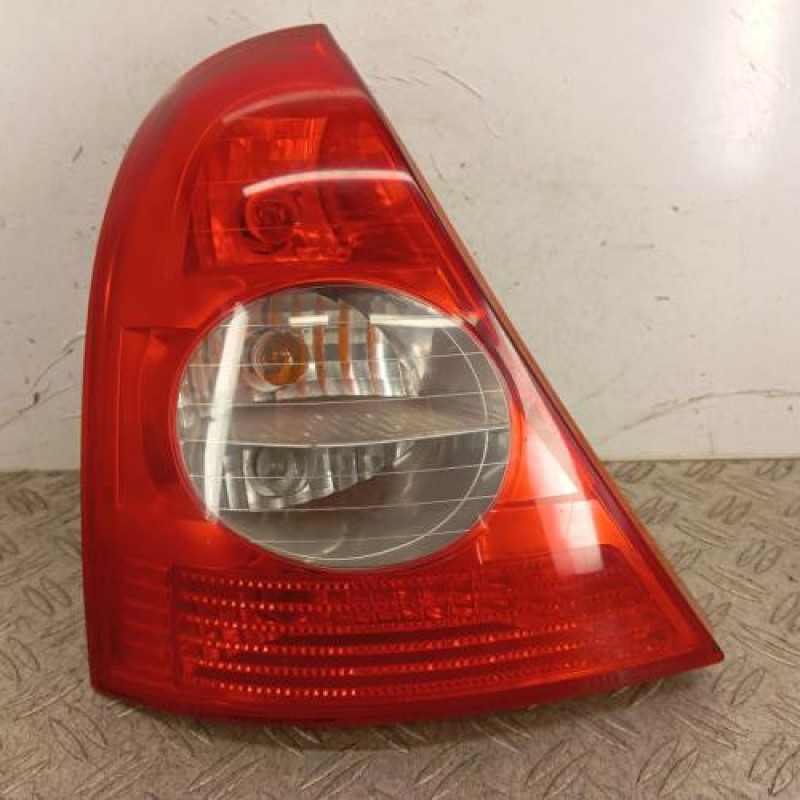 Feu arriere principal gauche (feux) RENAULT CLIO 2