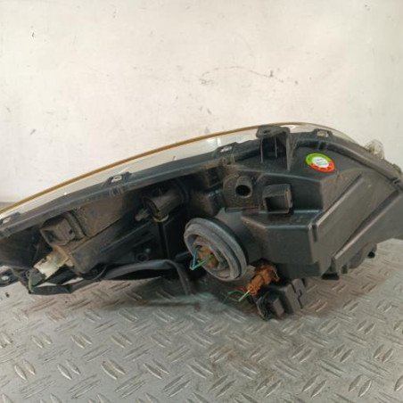 Optique avant principal droit (feux)(phare) TOYOTA YARIS 2