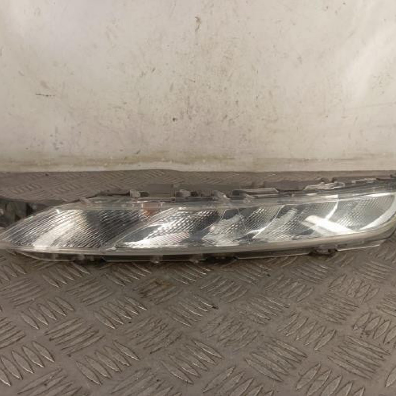 Feu diurne avant gauche CITROEN C4 PICASSO 2
