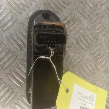 Interrupteur de leve vitre avant gauche RENAULT MEGANE 2