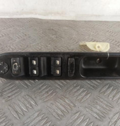 Interrupteur de leve vitre avant gauche PEUGEOT 207 Photo n°1