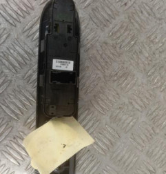 Interrupteur de leve vitre avant gauche PEUGEOT 207