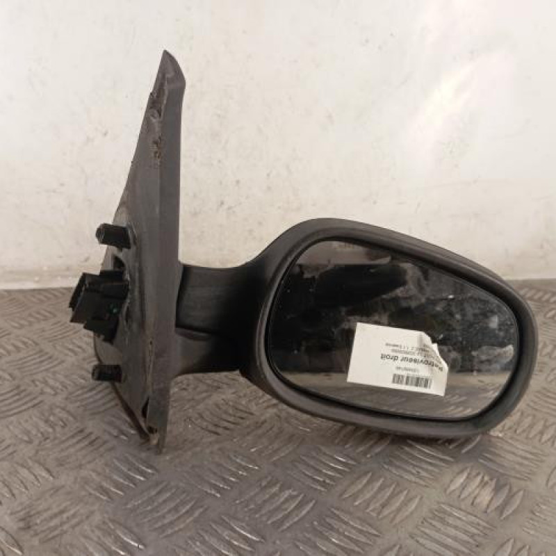 Retroviseur droit RENAULT CLIO 2 Retroviseur droit RENAULT CLIO 2