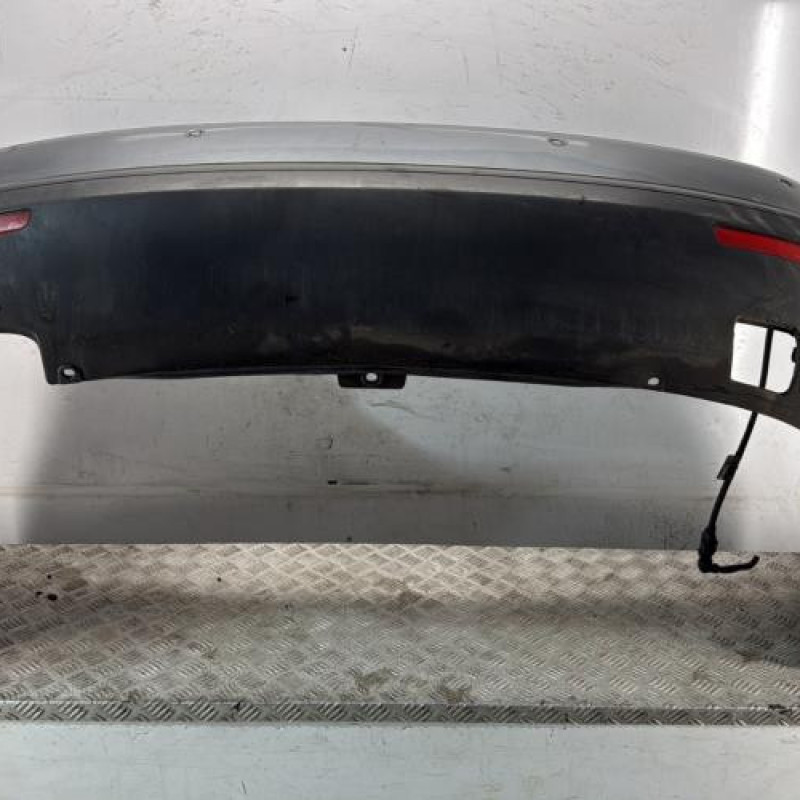 Pare choc arriere VOLKSWAGEN JETTA 3