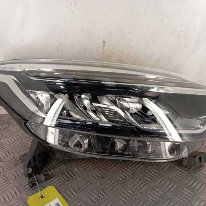 Optique avant principal droit (feux)(phare) RENAULT CAPTUR 1
