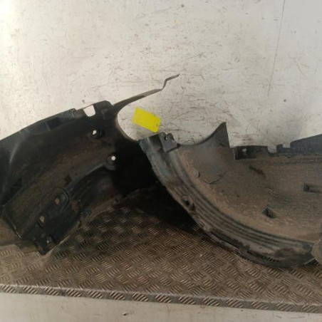 Pare boue avant gauche RENAULT CAPTUR 1