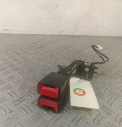 Attache ceinture arriere droit PEUGEOT 308 2 SW Photo n°1