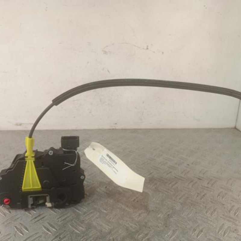 Serrure arriere gauche OPEL MERIVA B