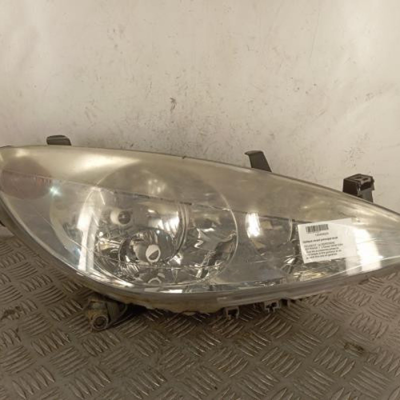 Optique avant principal droit (feux)(phare) PEUGEOT 307
