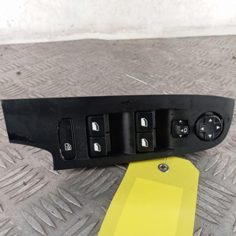 Interrupteur de leve vitre avant gauche CITROEN C4 PICASSO 2