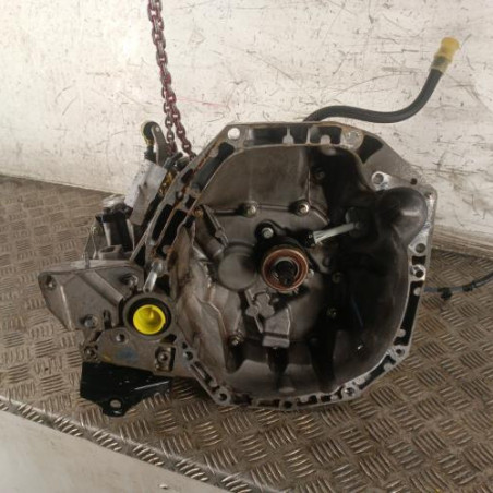 Boite de vitesses RENAULT CLIO 4 Photo n°1
