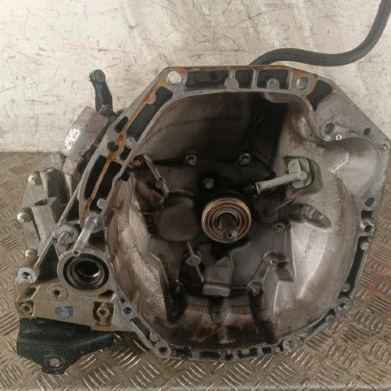 Boite de vitesses MAZDA 5 2