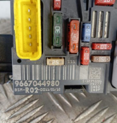 Boitier servitude moteur (BSM) PEUGEOT 3008 1