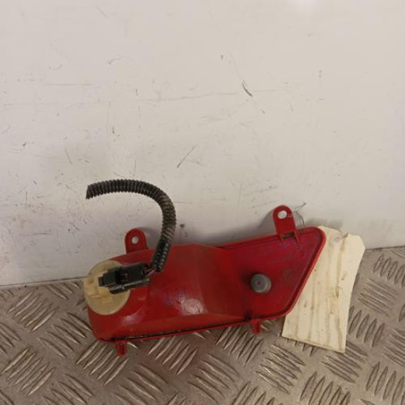 Feu de pare choc arriere gauche PEUGEOT 3008 1