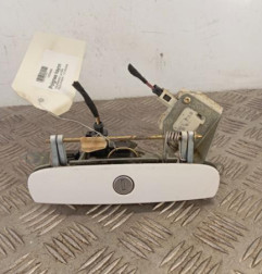 Poignee hayon VOLKSWAGEN POLO 4 Photo n°1