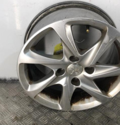 Jante PEUGEOT 208 1 Photo n°1