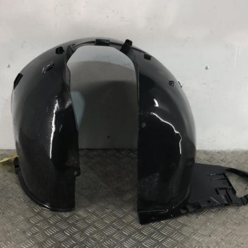 Pare boue avant gauche PEUGEOT 207