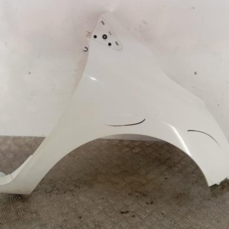 Aile avant droit RENAULT CLIO 4